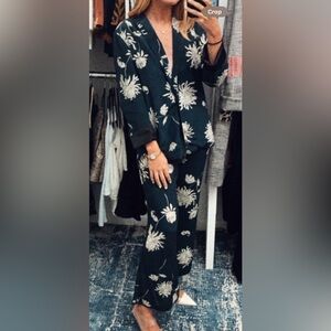 Floral blazer pant set